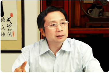 董事長照片